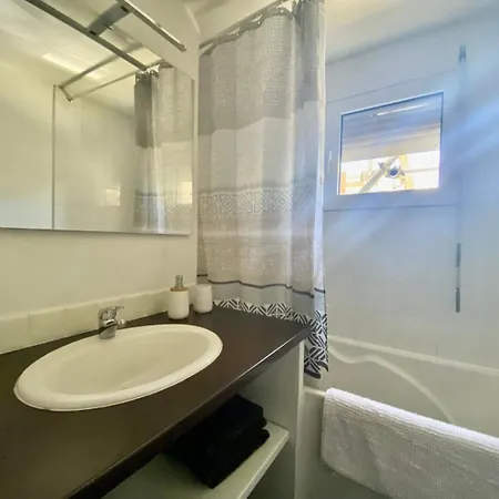 Appartement Le Carnot: City Centre With Parking Space