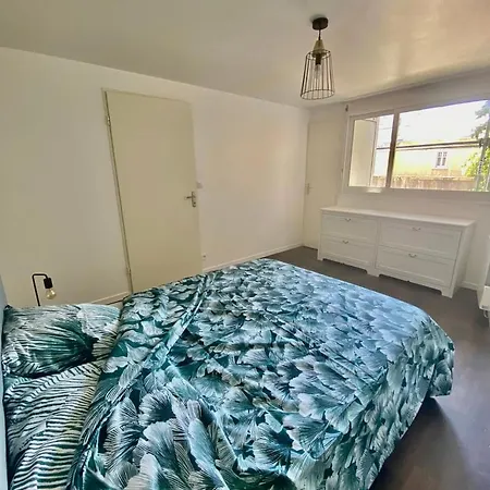 Le Carnot: City Centre With Parking Space Appartement Poitiers