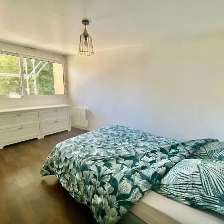 Le Carnot: City Centre With Parking Space Apartamento